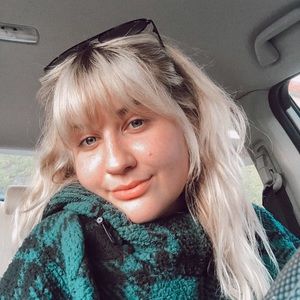 Meet your Posher, Kalley